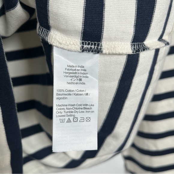 J.Crew Size M Classic mariner cloth boatneck T-shirt in stripe Ivory Navy - Picture 9 of 9